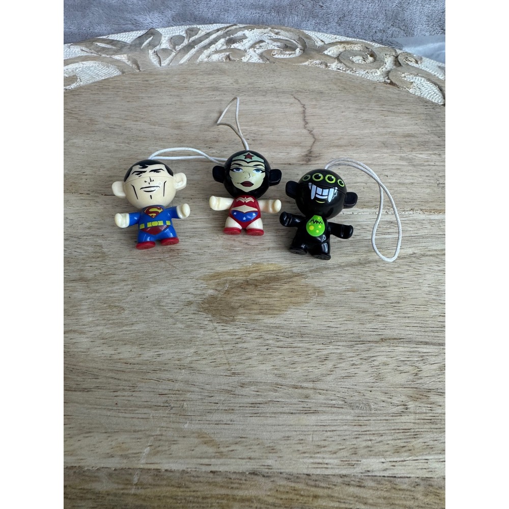DC Comics Justice League Superman Wonder Woman Mini Figure Charms Set of‎ 3